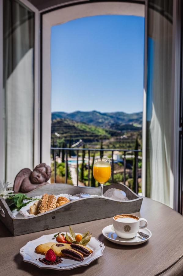 B Bou Hotel Cortijo Bravo Велес Экстерьер фото