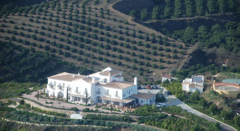 B Bou Hotel Cortijo Bravo Велес Экстерьер фото