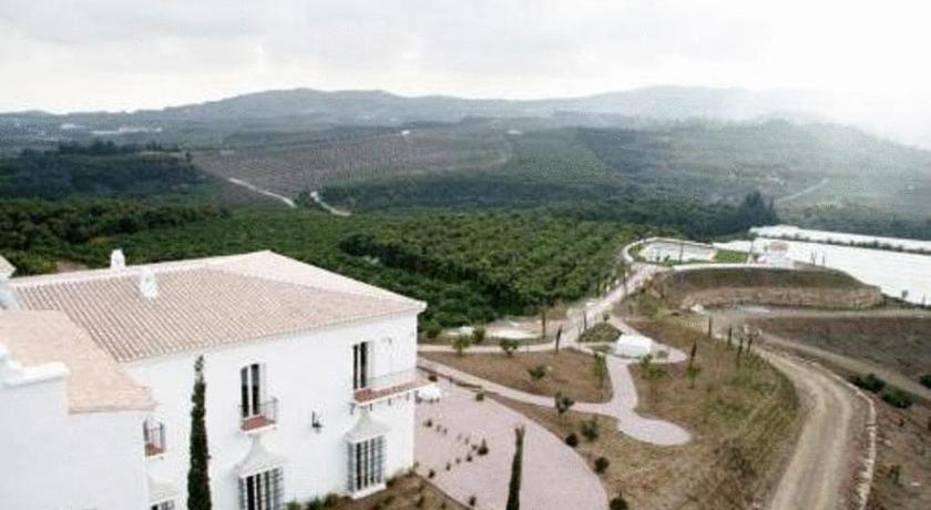 B Bou Hotel Cortijo Bravo Велес Экстерьер фото